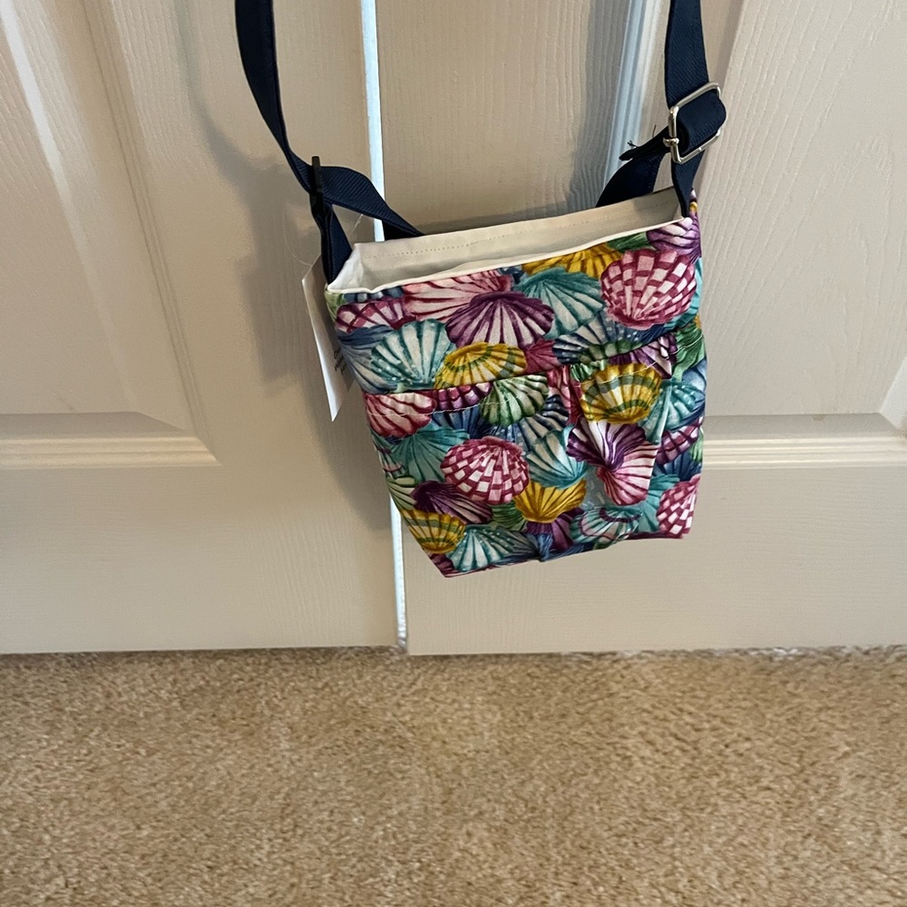Cross body water holder